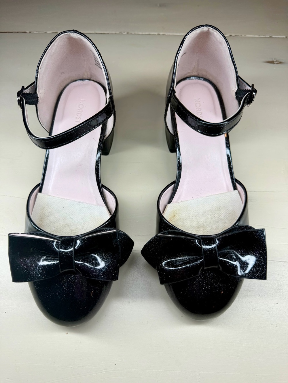 Girl’s size 3 Nordstrom Brand Shimmer Black Patent Bow Ankle Strap Heels